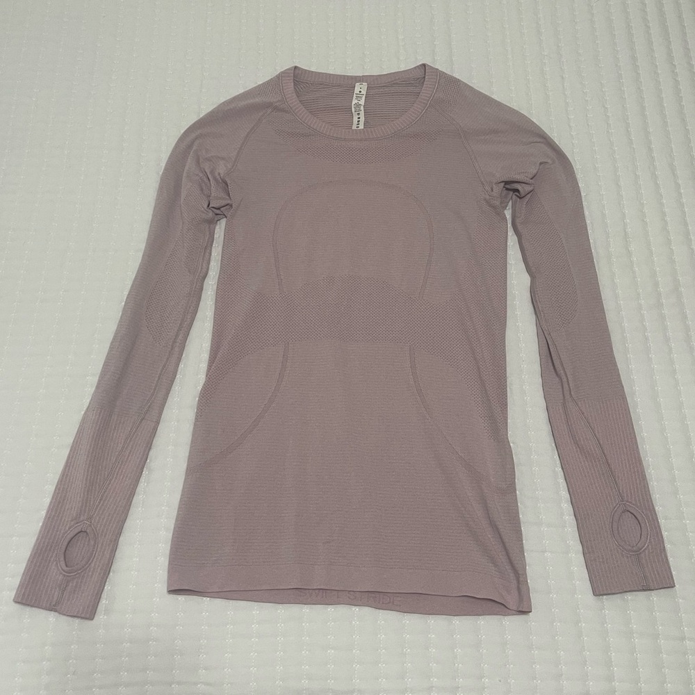 Long Sleeve Lululemon Swiftly Tech Size 6